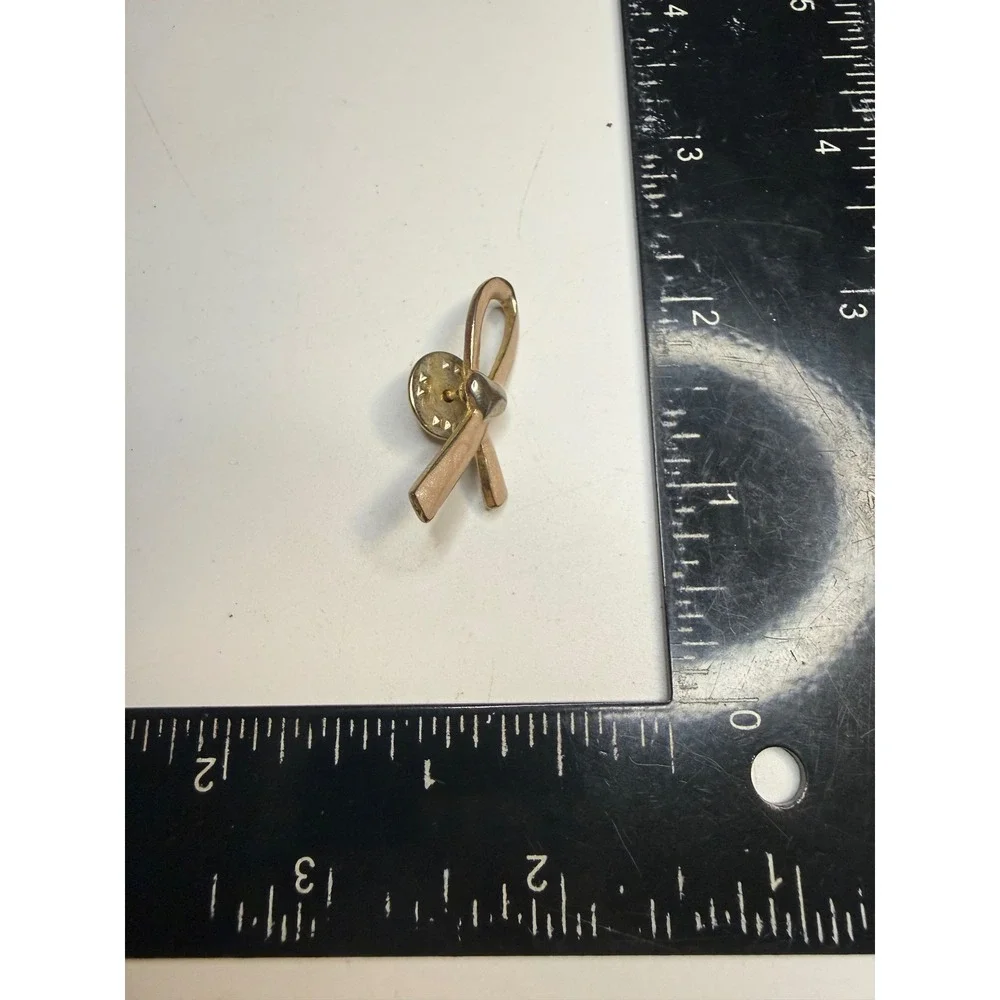 Avon Pink Enamel Breast Cancer Awareness Ribbon Heart Pin Silver Tone Support
